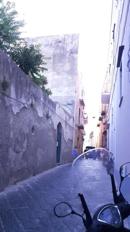La Graziella Monolocale Procidano Villa Bagian luar foto